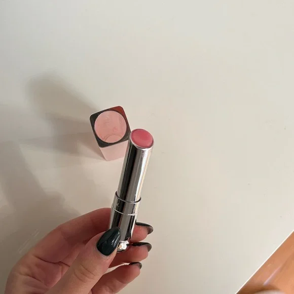 Dior Lip Glow Color Reviver Balm - Soft Pink - Picture 4 of 4